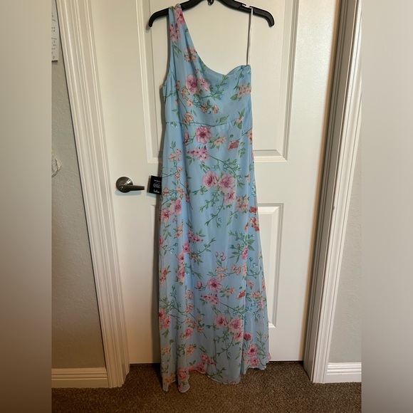 NWT Lulu’s Elegant Admiration Light Blue Floral One-Shoulder Maxi Dress L and XL - Picture 6 of 7